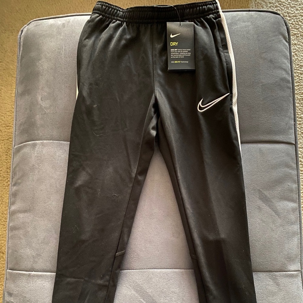 Nike Dri Fit boys small